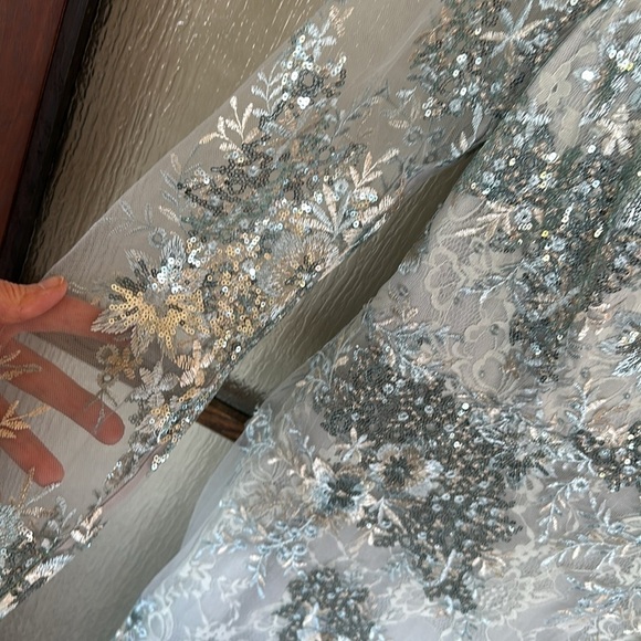 Mac Duggal EMBELLISHED V NECK ILLUSION LONG SLEEVE GOWN size 16 $698 - Picture 11 of 16